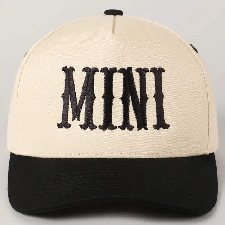 Mini lettering embroidered two-tone baseball cap