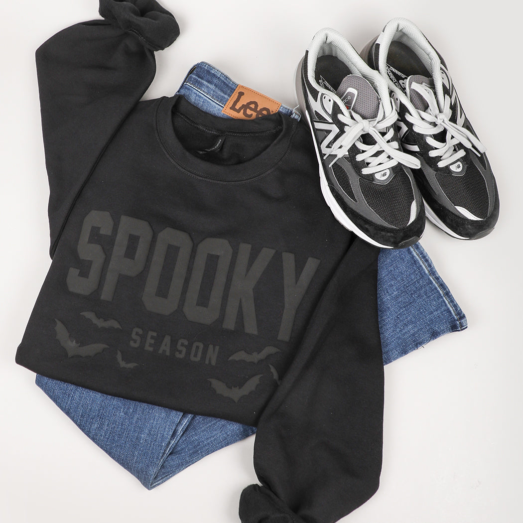 Spooky Season bold puff sweatshirt in purple, detail view
