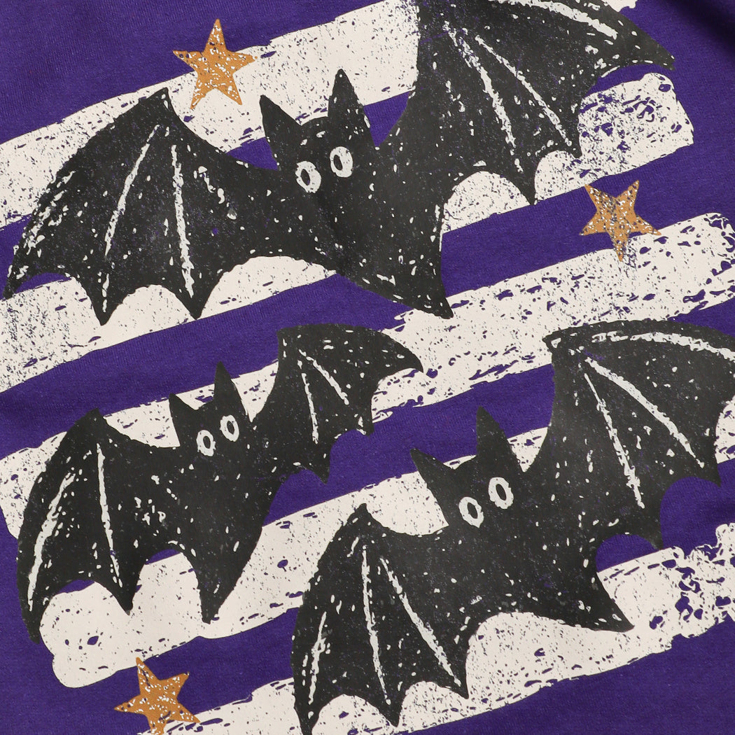 Halloween Bats striped graphic sweatshirt in purple, detail view