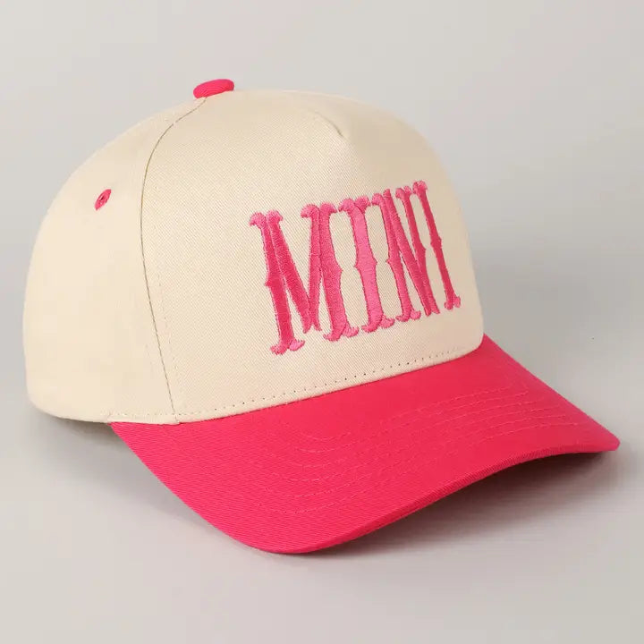 Mini lettering embroidered two-tone baseball cap