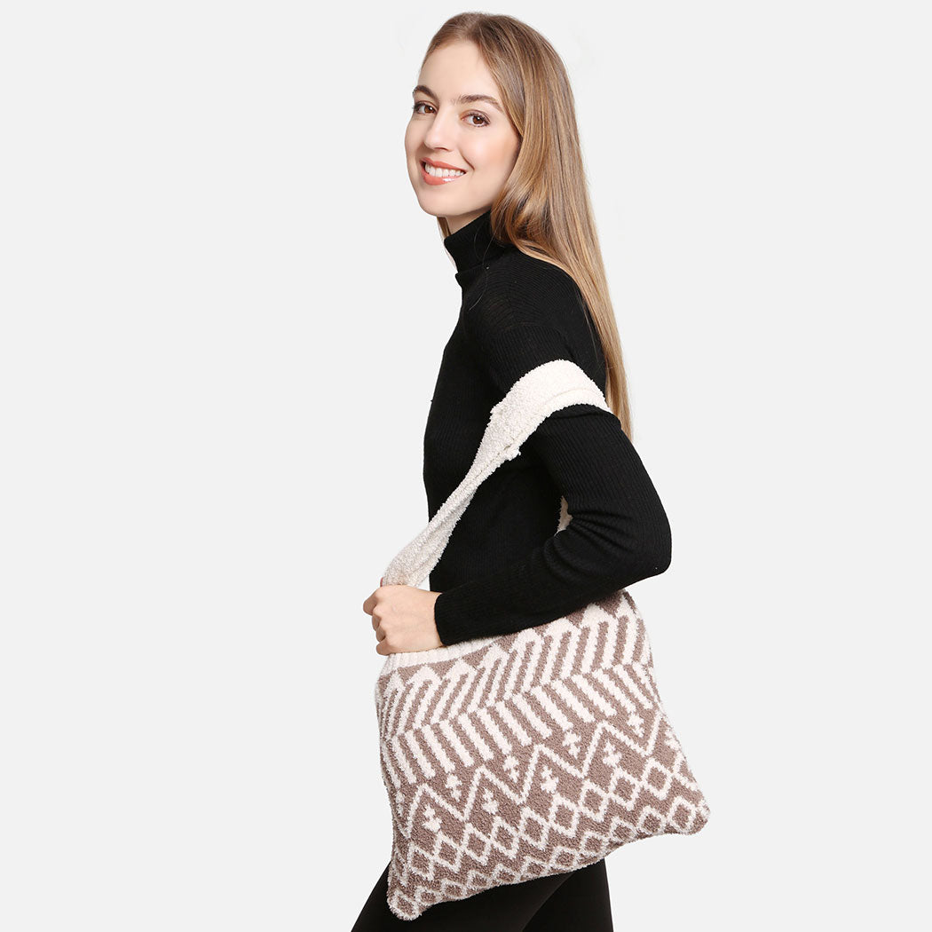 Geometric Pattern Knit Shoulder Tote Bag - Fashion CITY