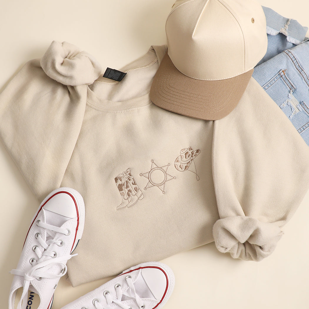 Western icons embroidered sweatshirt in sand