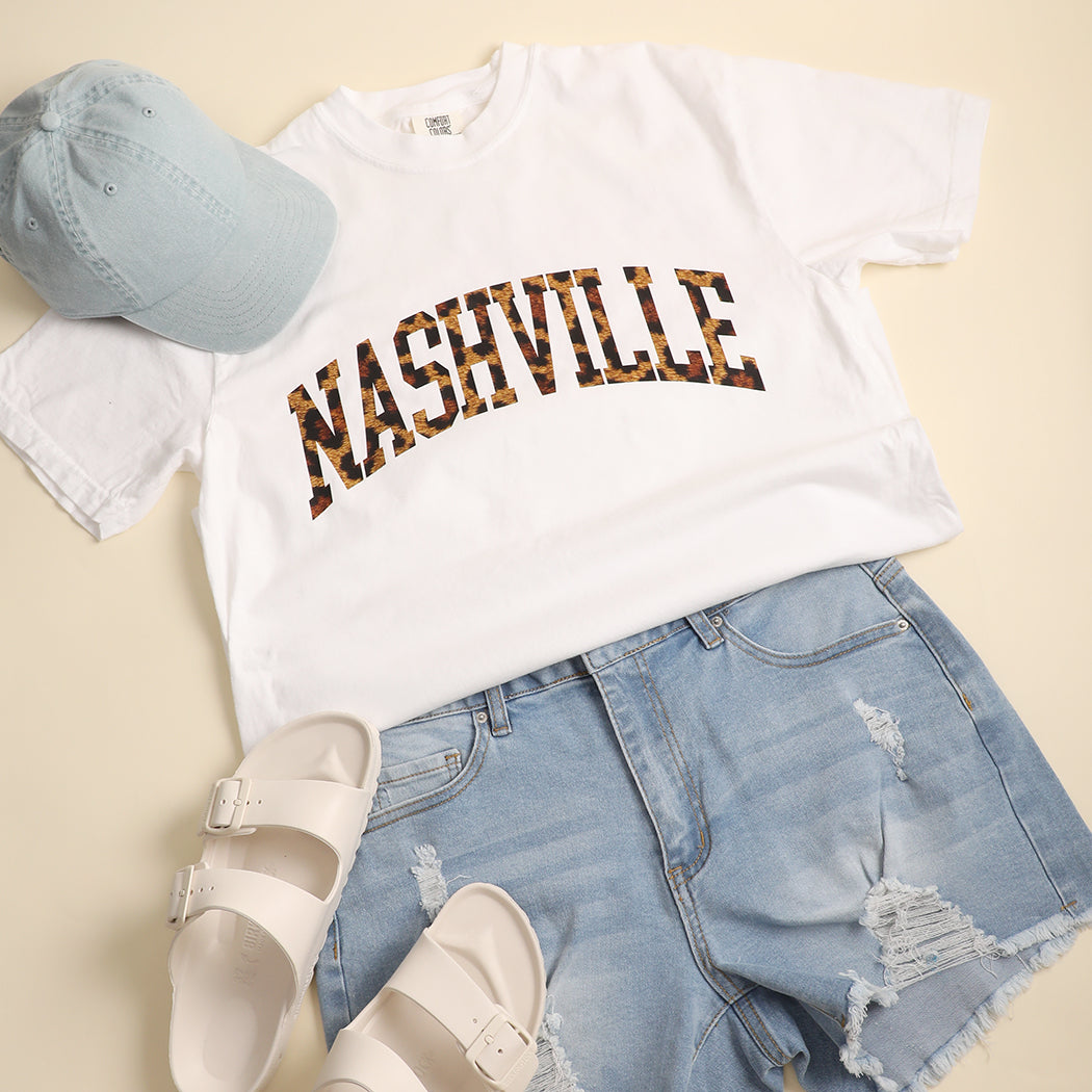 Nashville leopard print garment-dyed t-shirt in white