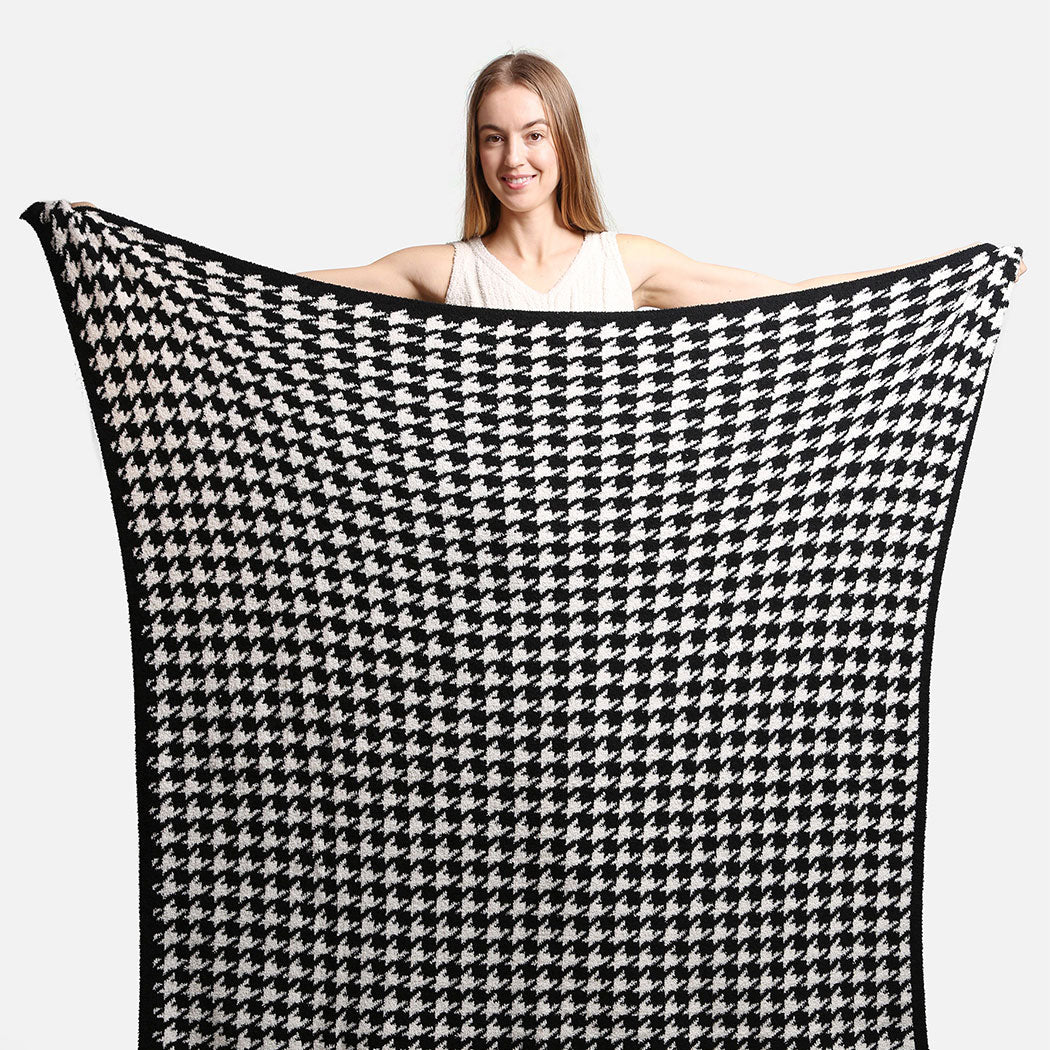 Houndstooth Pattern Luxury Soft Throw Blanket - Fashion CITY