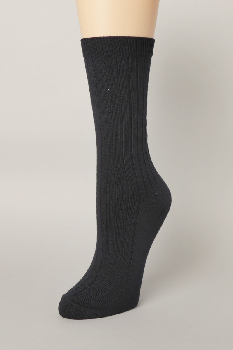 Women's Solid Color Cotton Blend Crew Socks - Fashion CITY